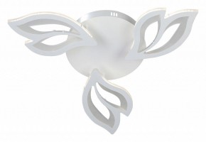 Люстра на штанге Vitaluce V3893 V3893-0/3PL в Советском - sovetskiy.ok-mebel.com | фото
