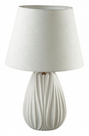 Настольная лампа декоративная Lumion Sona 8121/1T в Советском - sovetskiy.ok-mebel.com | фото