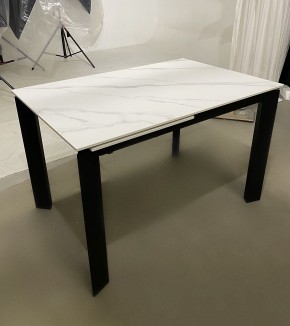 Стол CORNER 120 MATT WHITE MARBLE SOLID CERAMIC / BLACK, ®DISAUR в Советском - sovetskiy.ok-mebel.com | фото 2