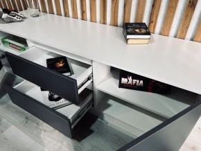 Тумба ТВ большая Парус (Белый/Графит) в Советском - sovetskiy.ok-mebel.com | фото 3